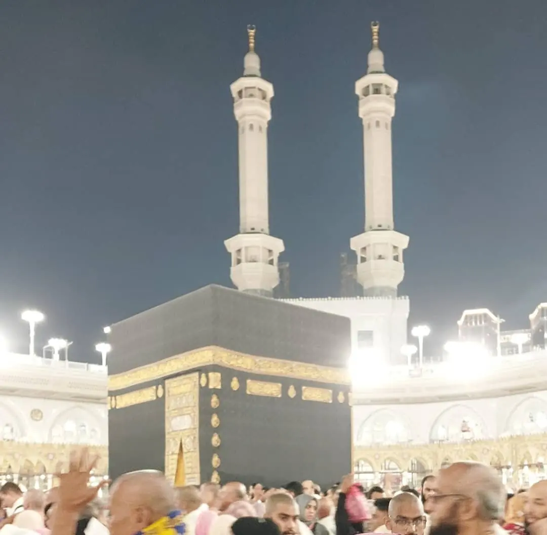 The Kaaba at the Grand Mosque in Makkah at night